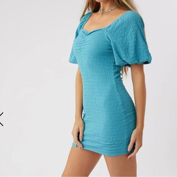 O’NEILL TEAGAN SMOCKED PUFF SLEEVE MINI DRESS ON/ OFF SHOULDER BLUE MEDIUM - Picture 2 of 15